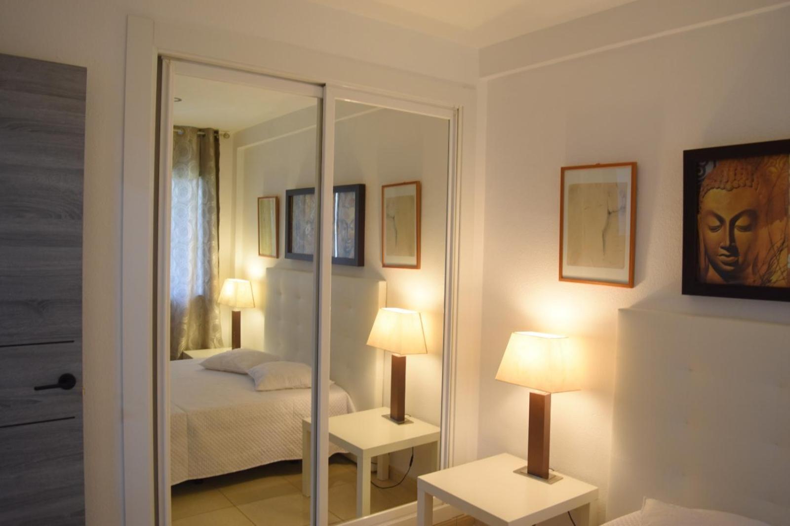 Apartamentos De Los Cisnes 베날마데나코스타 외부 사진