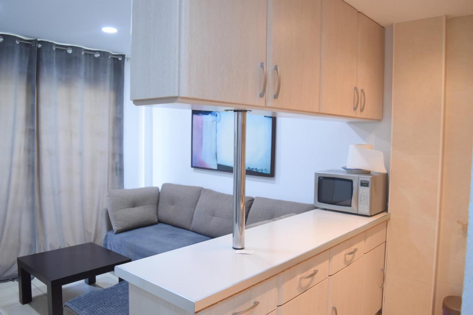 Apartamentos De Los Cisnes 베날마데나코스타 외부 사진