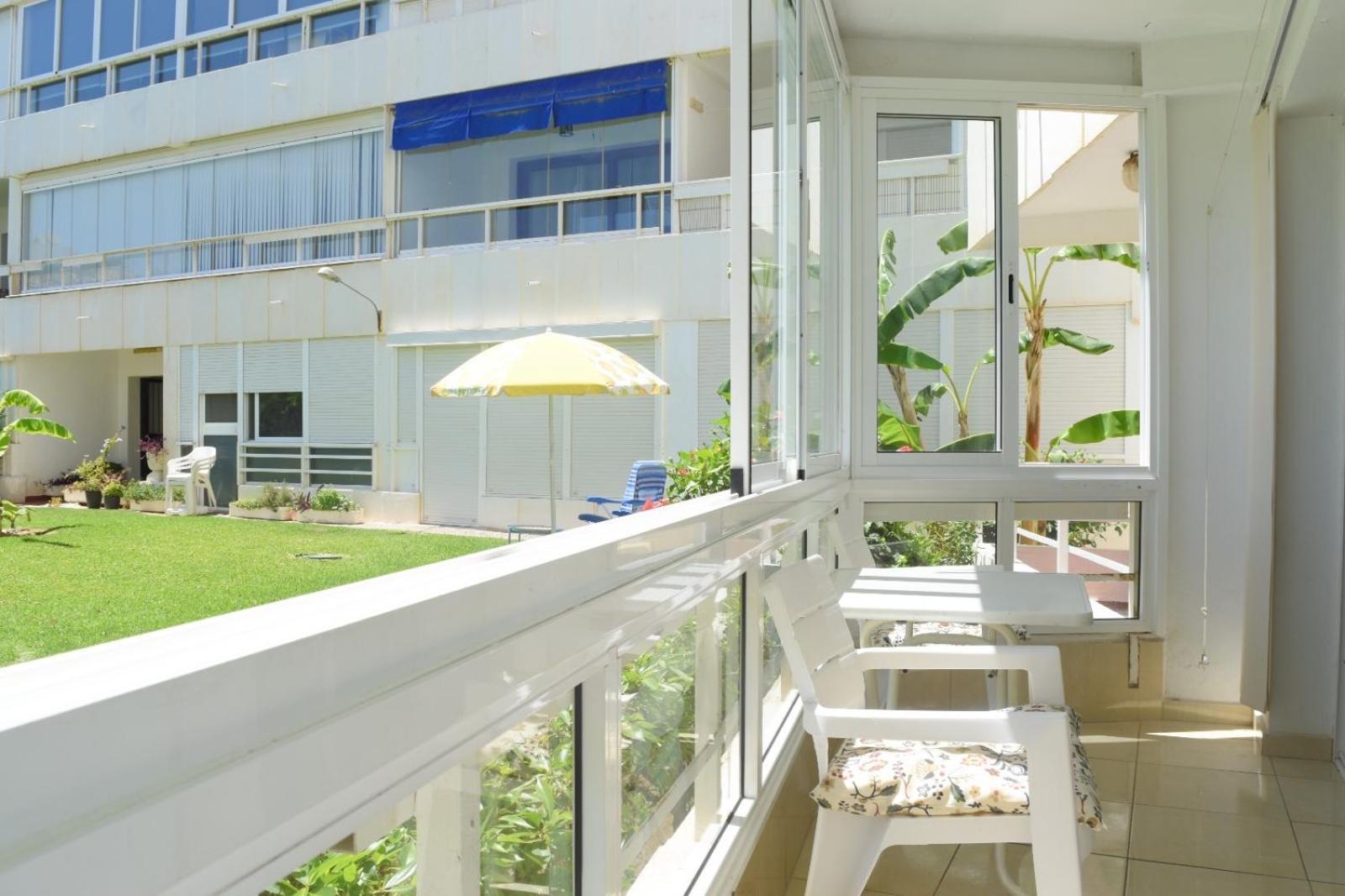 Apartamentos De Los Cisnes 베날마데나코스타 외부 사진