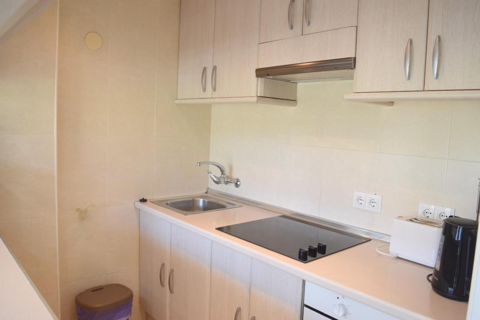 Apartamentos De Los Cisnes 베날마데나코스타 외부 사진
